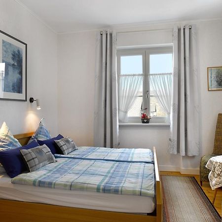 Pension "Haus Am Walde" Brodenbach, Mosel Ngoại thất bức ảnh